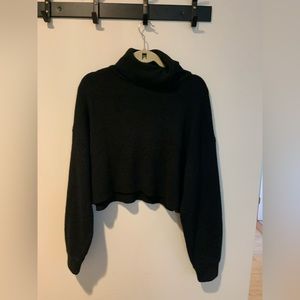 Cropped black turtleneck, sweater, size large